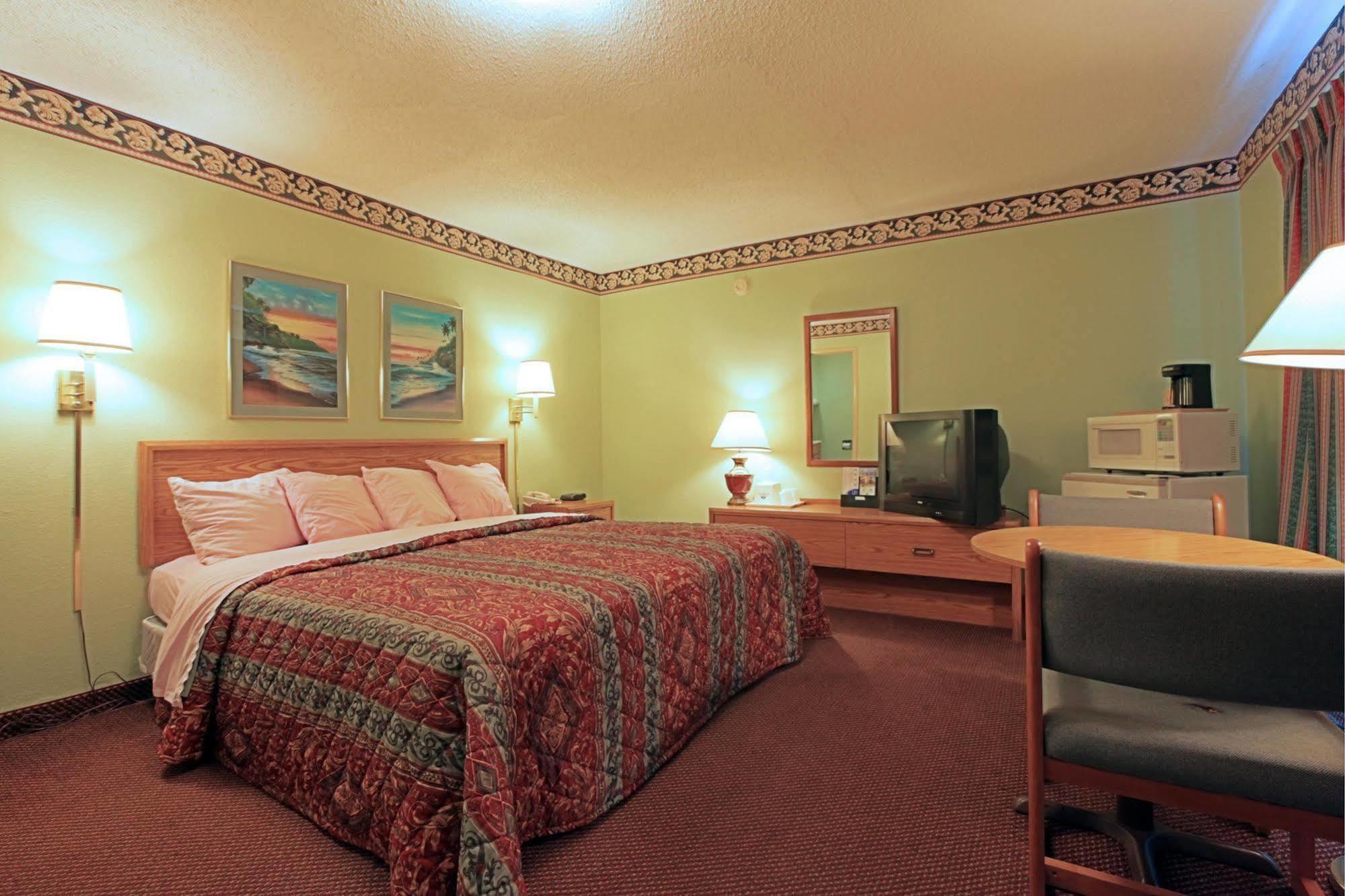 Regency Inn Fayetteville 客房 照片